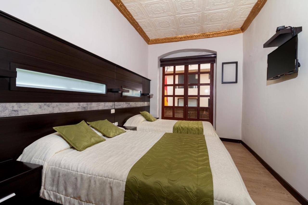 Hotel Majestic 2 By Hhg Cuenca Buitenkant foto
