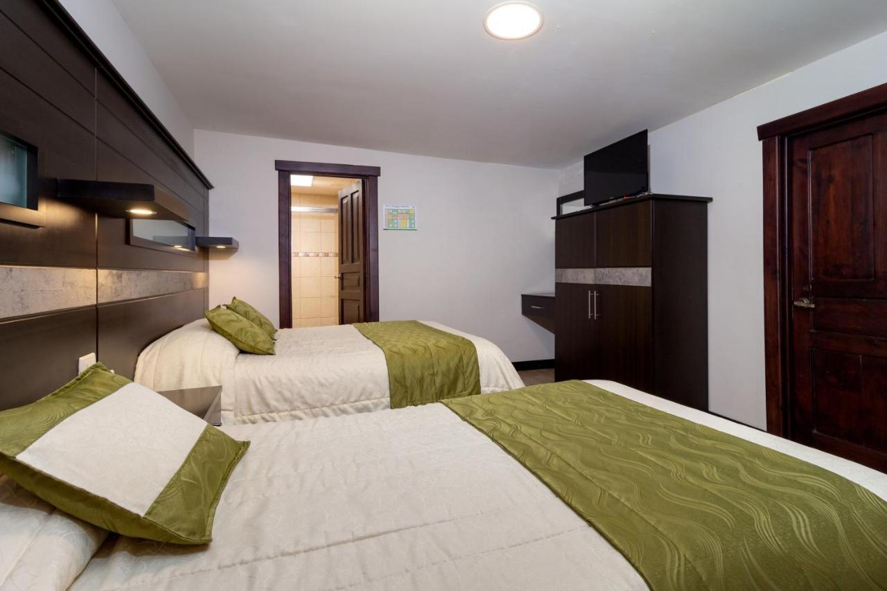 Hotel Majestic 2 By Hhg Cuenca Buitenkant foto