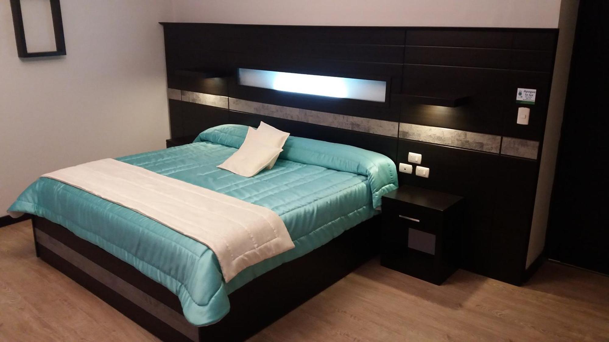 Hotel Majestic 2 By Hhg Cuenca Kamer foto