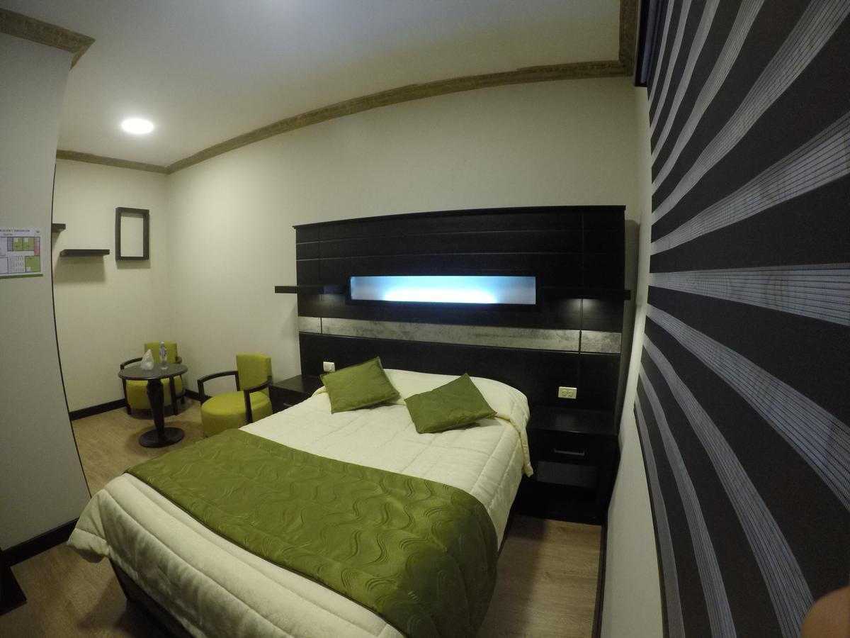 Hotel Majestic 2 By Hhg Cuenca Buitenkant foto