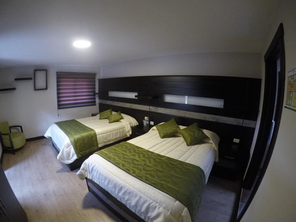 Hotel Majestic 2 By Hhg Cuenca Buitenkant foto
